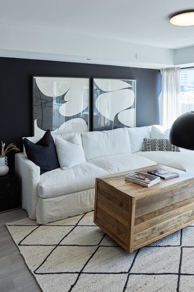 Lillian Park - Photo 4 of 37