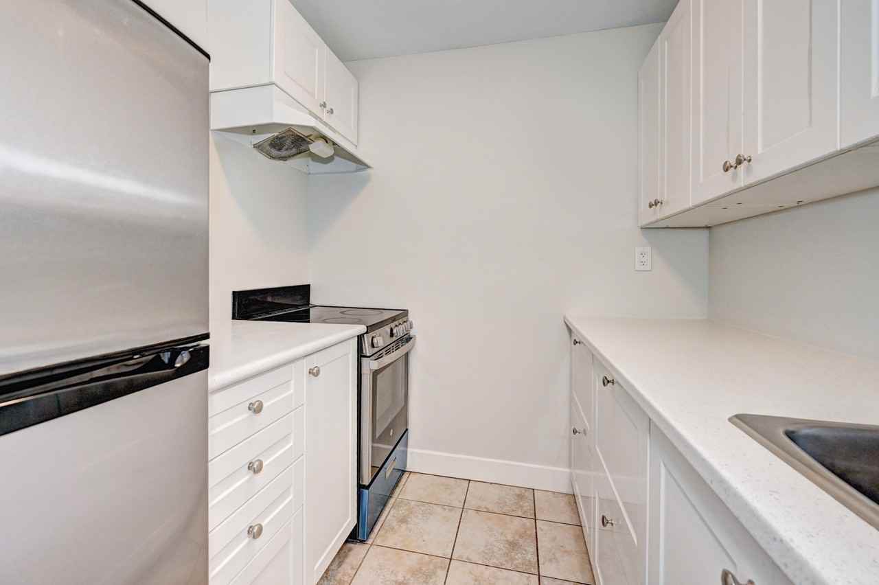 Parkdale Tower Apartments - Photo 5 of 22