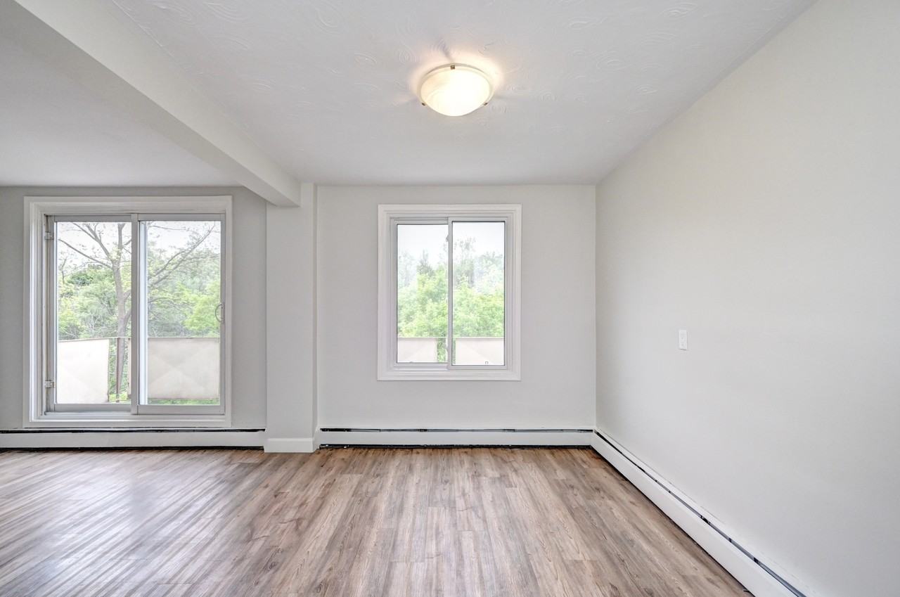 Ravine View Apartments - Photo 7 of 24