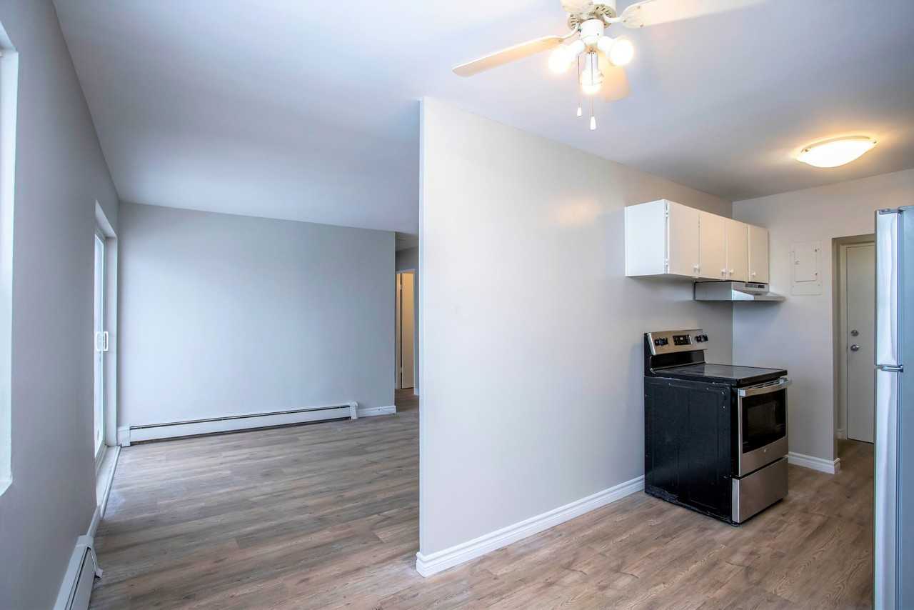 Kingsberry Towers Apartments - Photo 6 of 14