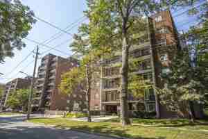 featured image of 3150 Donnelly St