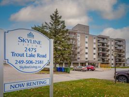 featured image of 2475 Trout Lake Rd