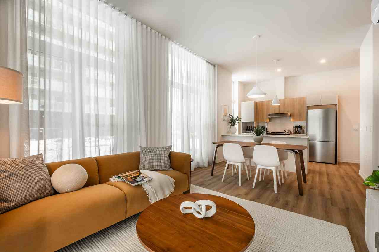 1230 Av De La Croisée — photo 1