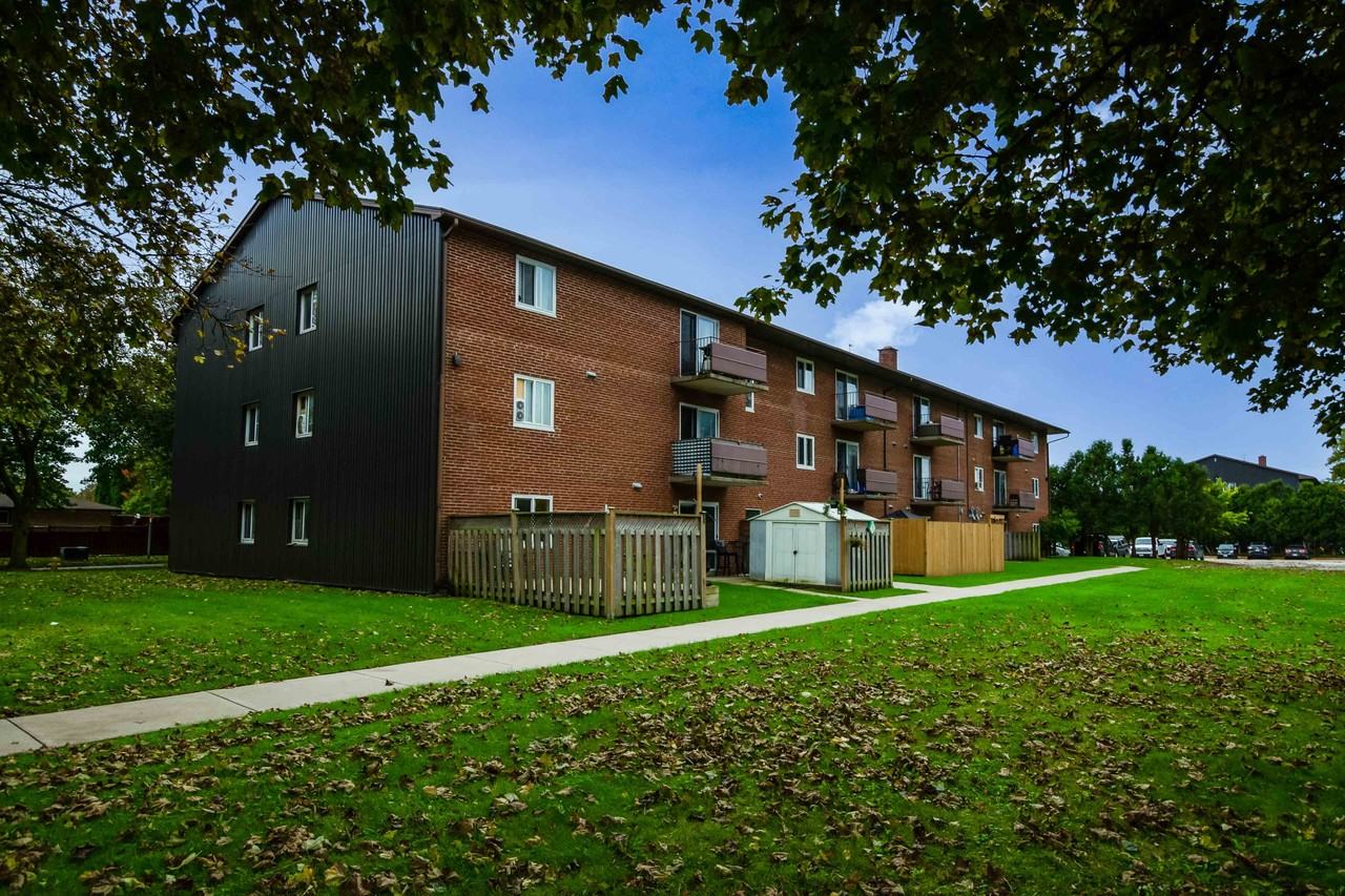 Cartier Road Apartments - Photo 6 of 23