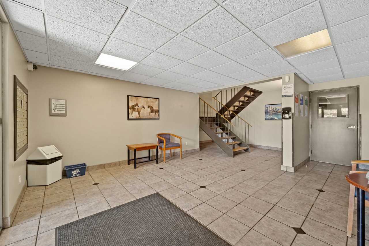 Historic Town Apartments - Photo 7 of 25