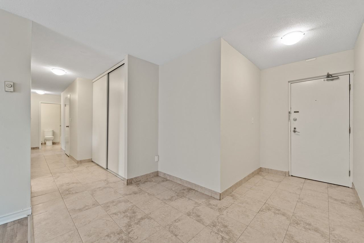 Historic Town Apartments - Photo 7 of 24