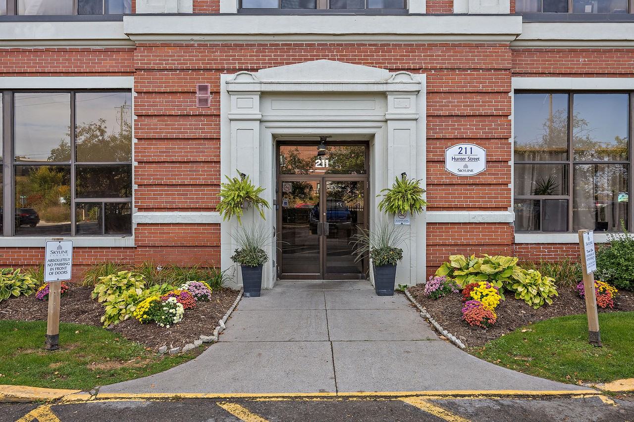 Time Square Apartments - Photo 2 of 24