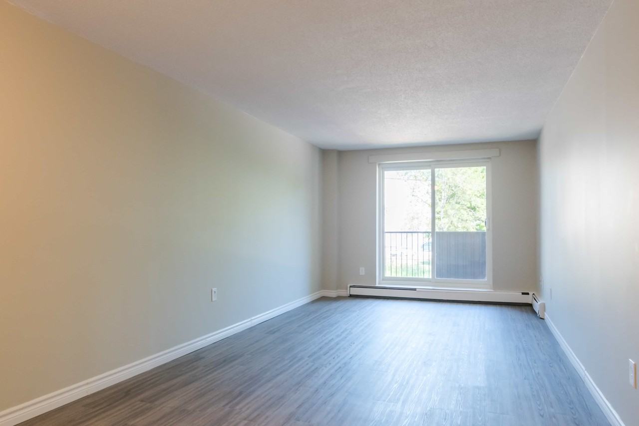 Terry Fox Place Apartments - Photo 7 of 20