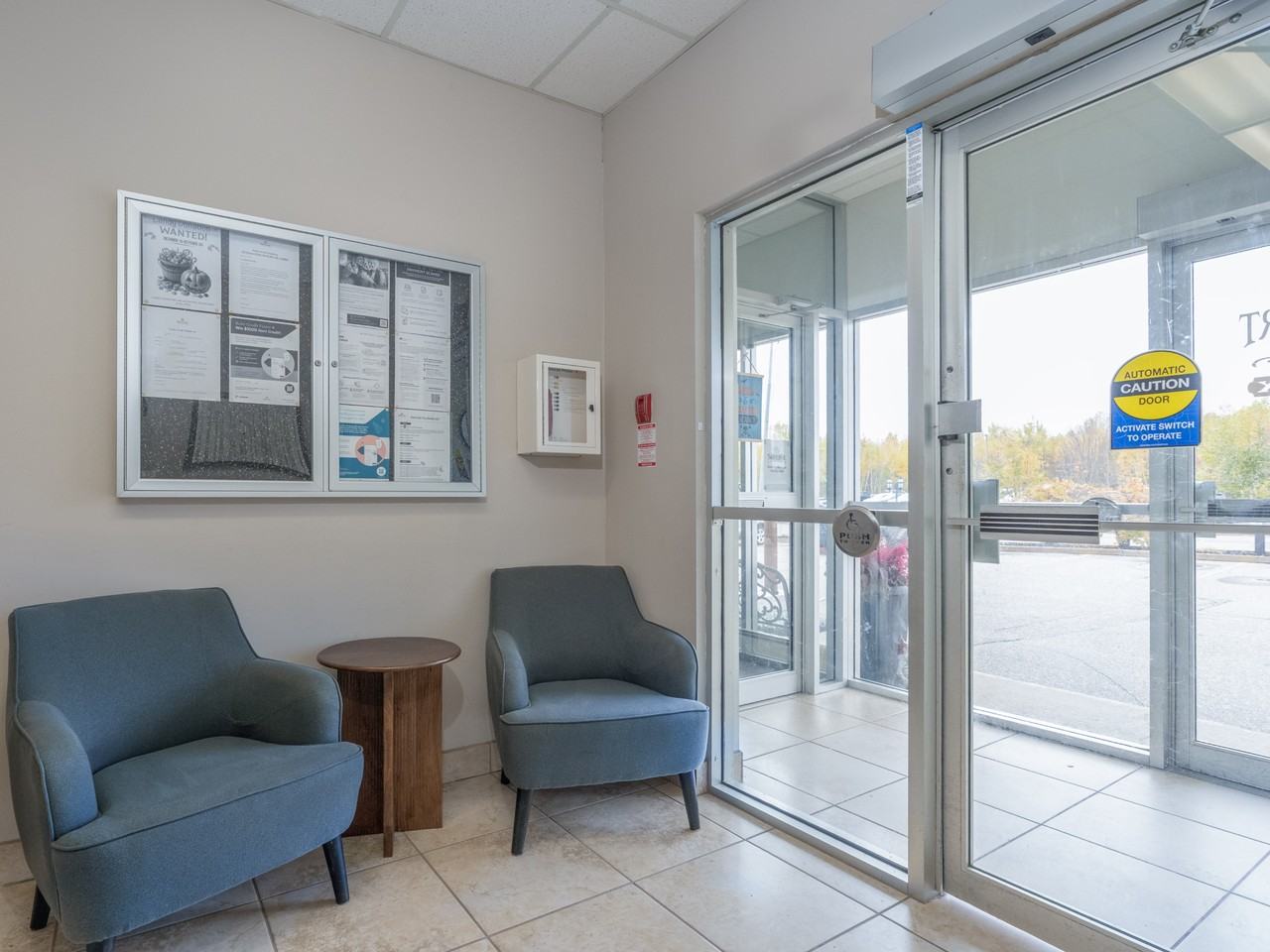 Bay Court Apartments - Photo 6 of 25