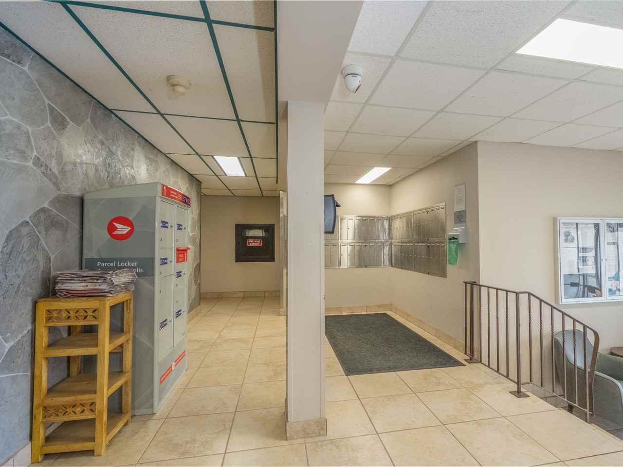 Bay Court Apartments - Photo 7 of 24