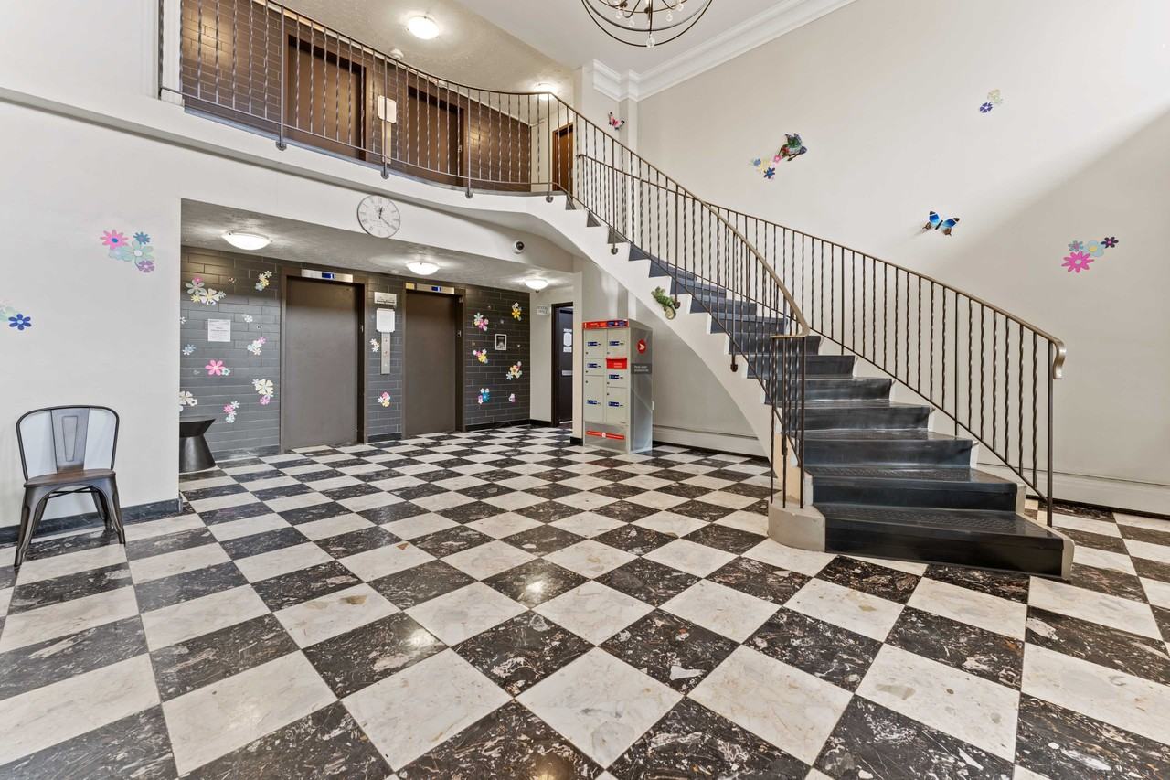 Southwick Apartments - Photo 4 of 24