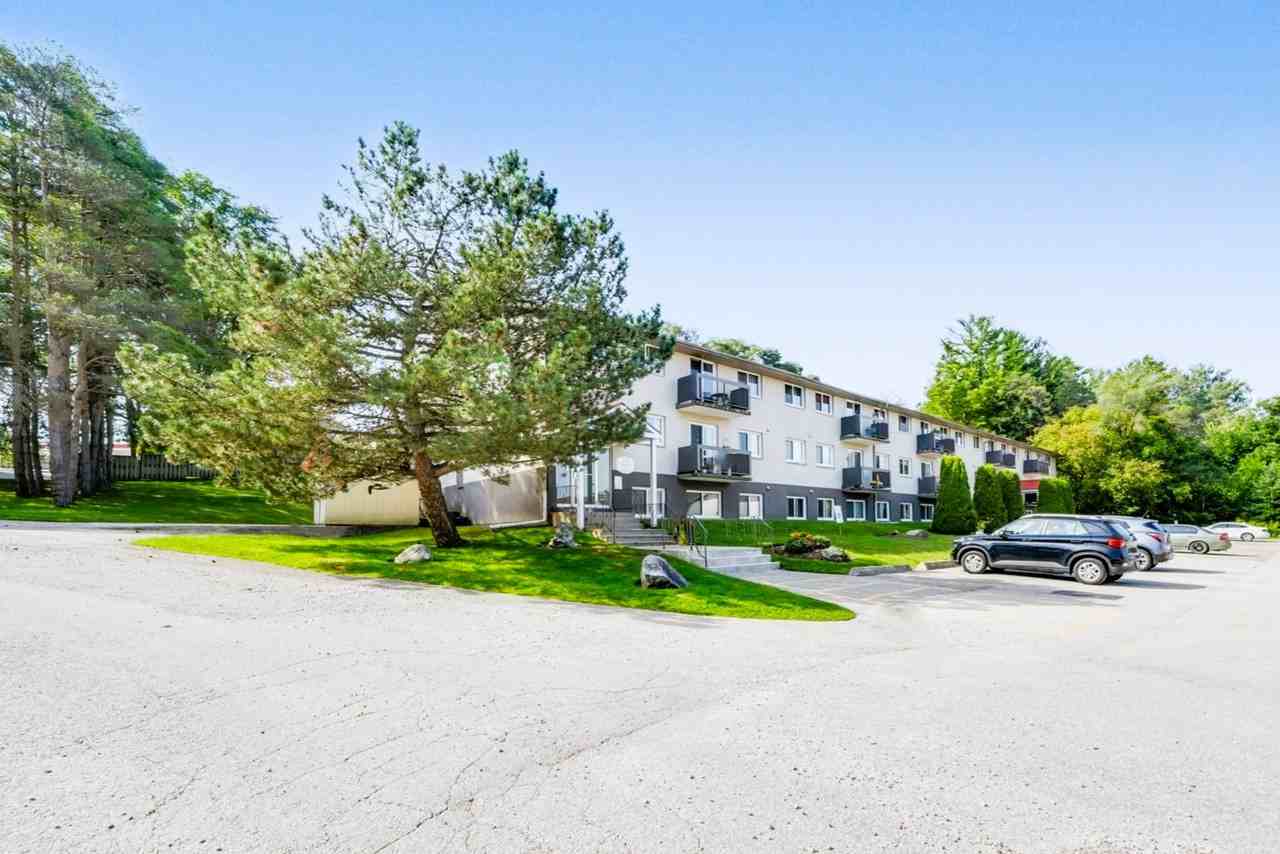 11th Avenue Apartments - Photo 4 of 27