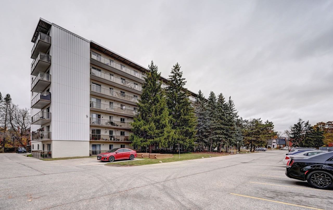 The White House Apartments - Photo 3 of 25