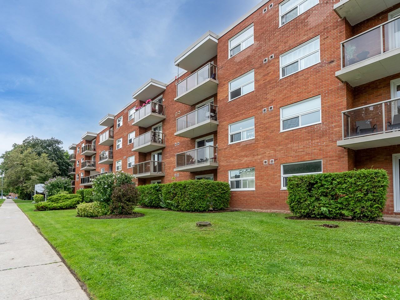 L'Alpin Apartments - Photo 2 of 25