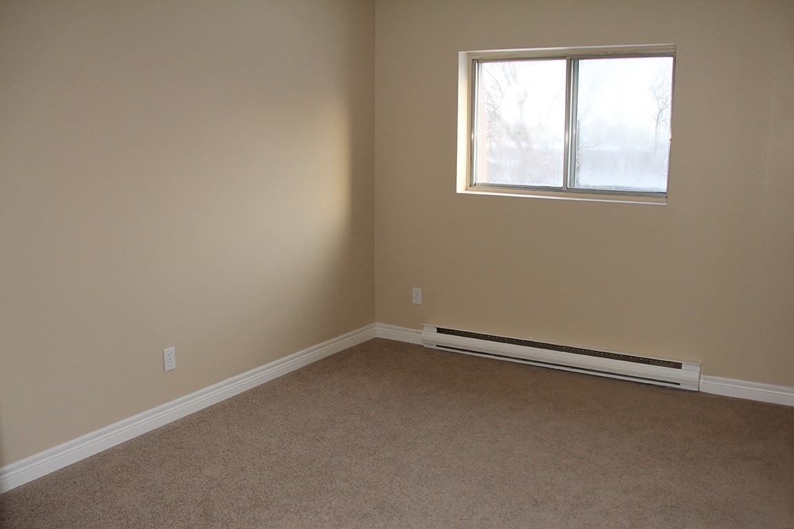 Briceland Apartments - Photo 6 of 32