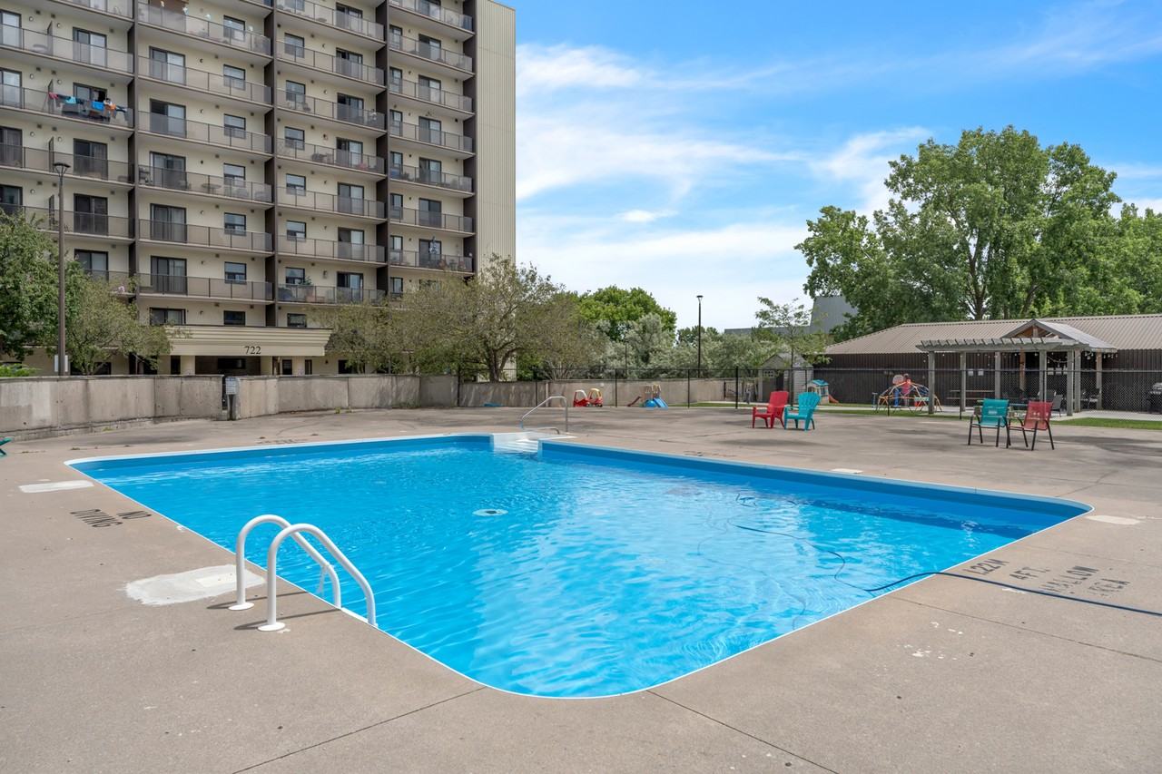 John Counter Place Apartments - Photo 7 of 25