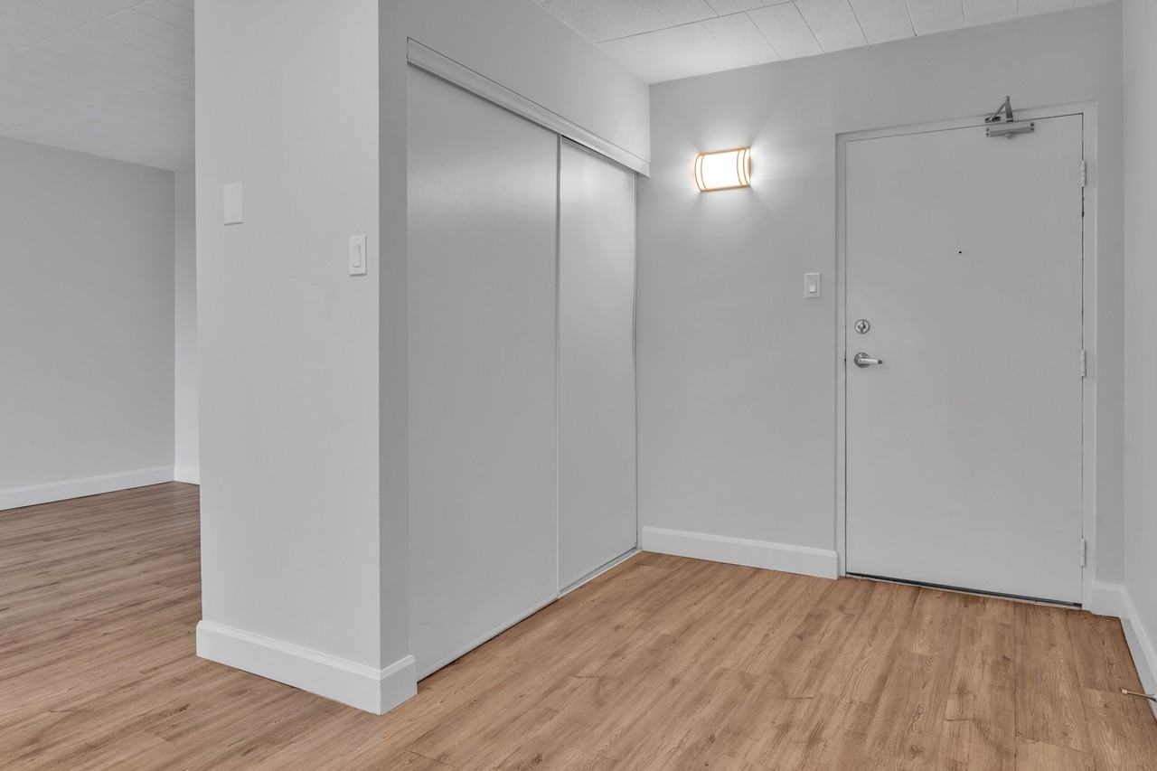 Village Towers Apartments - Photo 4 of 23