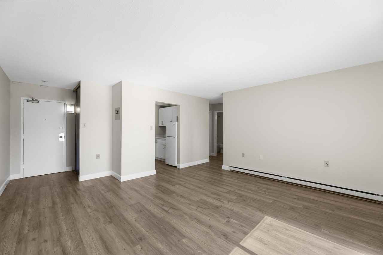 Chatham Tower Apartments - Photo 7 of 31