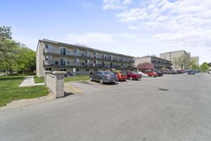 featured image of 45 Timmins Cres