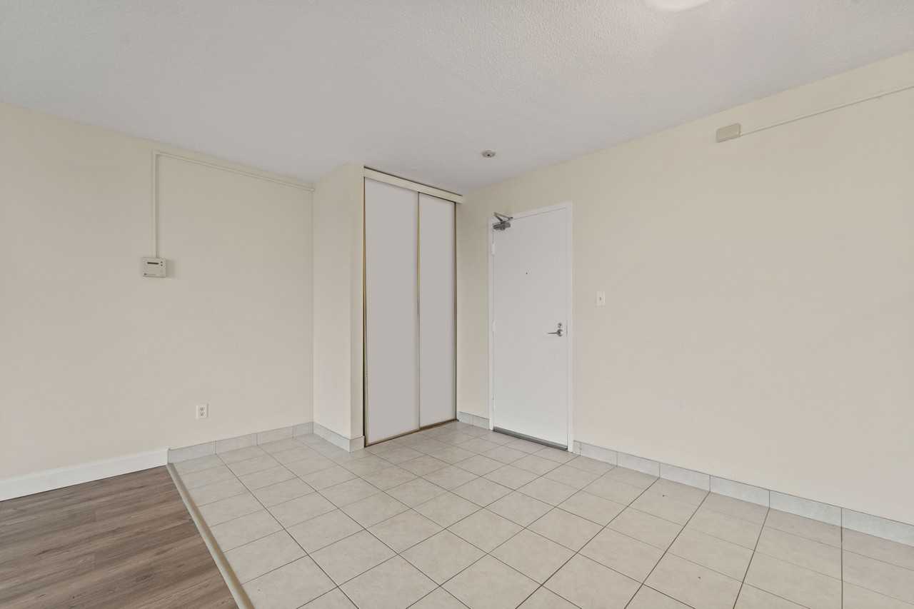 Leamington Towers Apartments - Photo 7 of 26