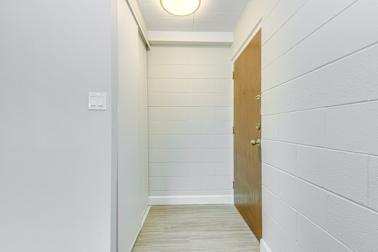 Henley and Cypress Gardens Apartments - Photo 7 of 25