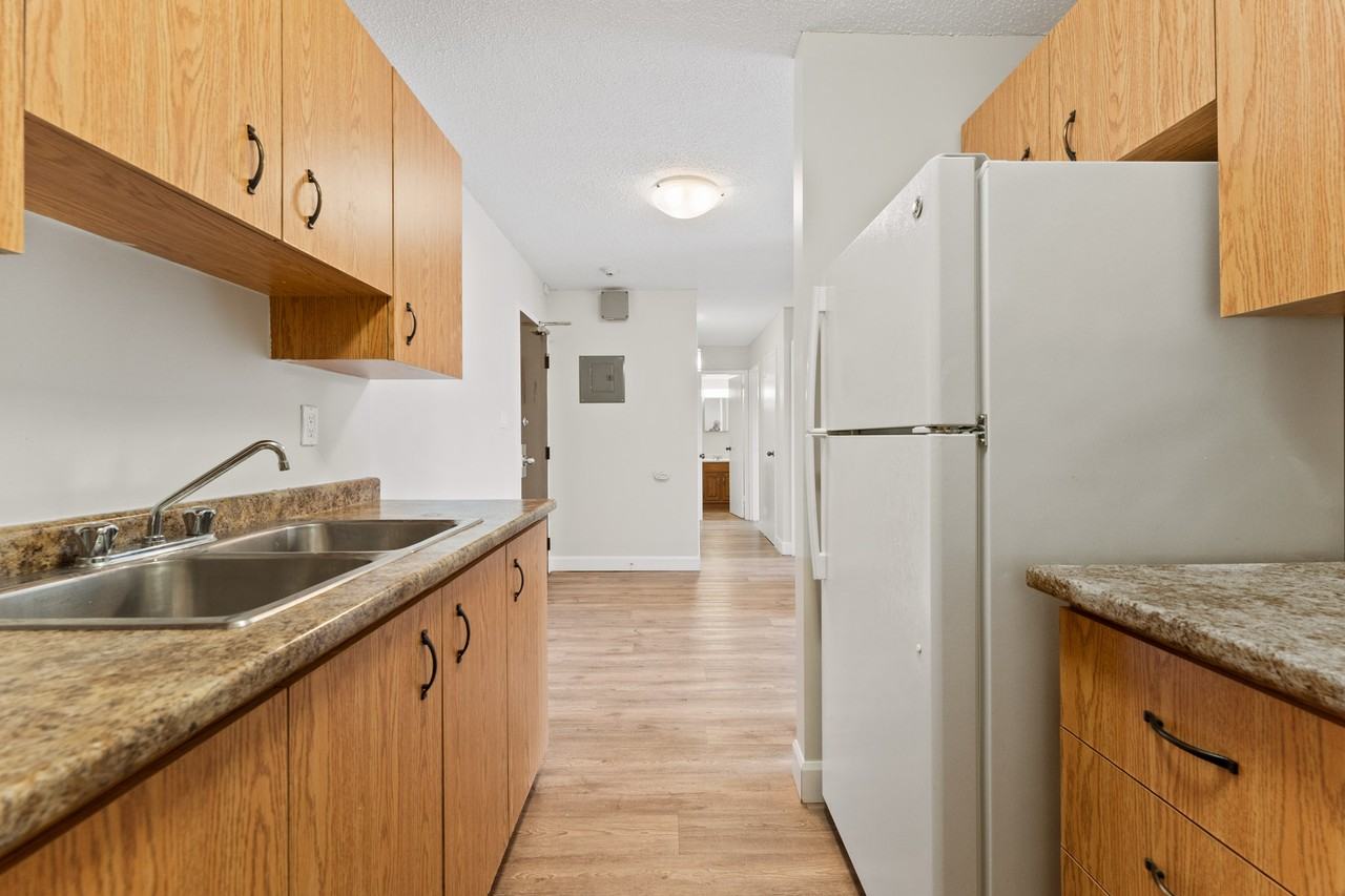 Riverview Park Apartments - Photo 7 of 20