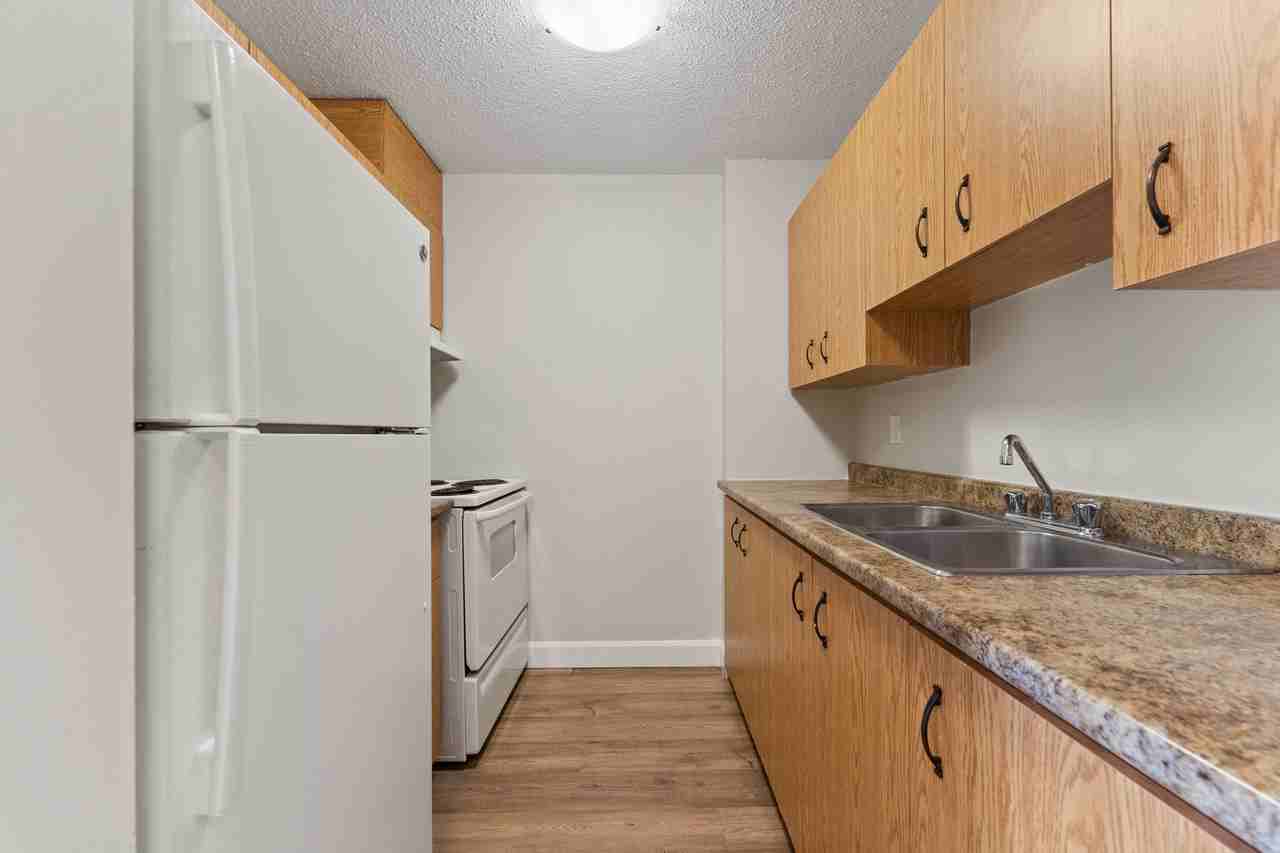 Riverview Park Apartments - Photo 7 of 19