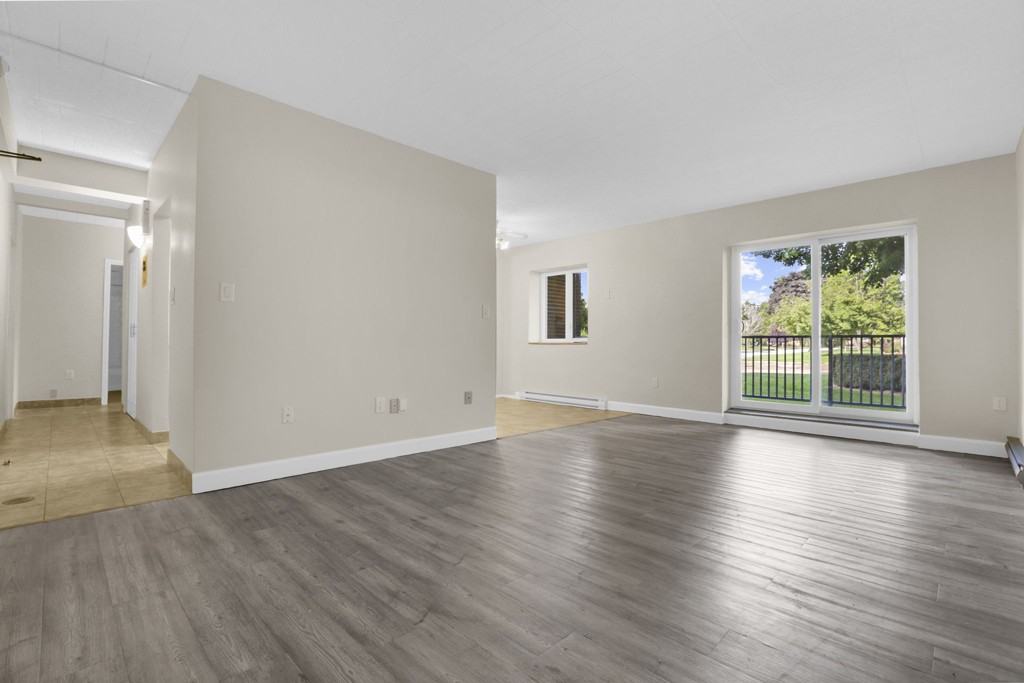 Bella Vista Apartments - Photo 5 of 29