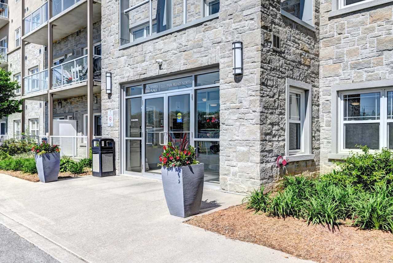 Harris Place Apartments - Photo 4 of 40