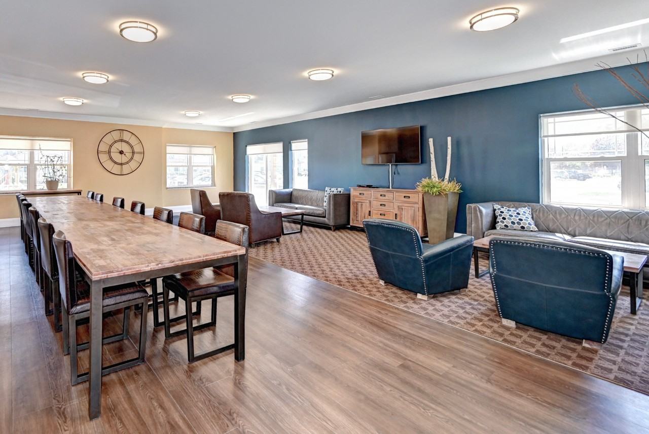 Harris Place Apartments - Photo 7 of 39