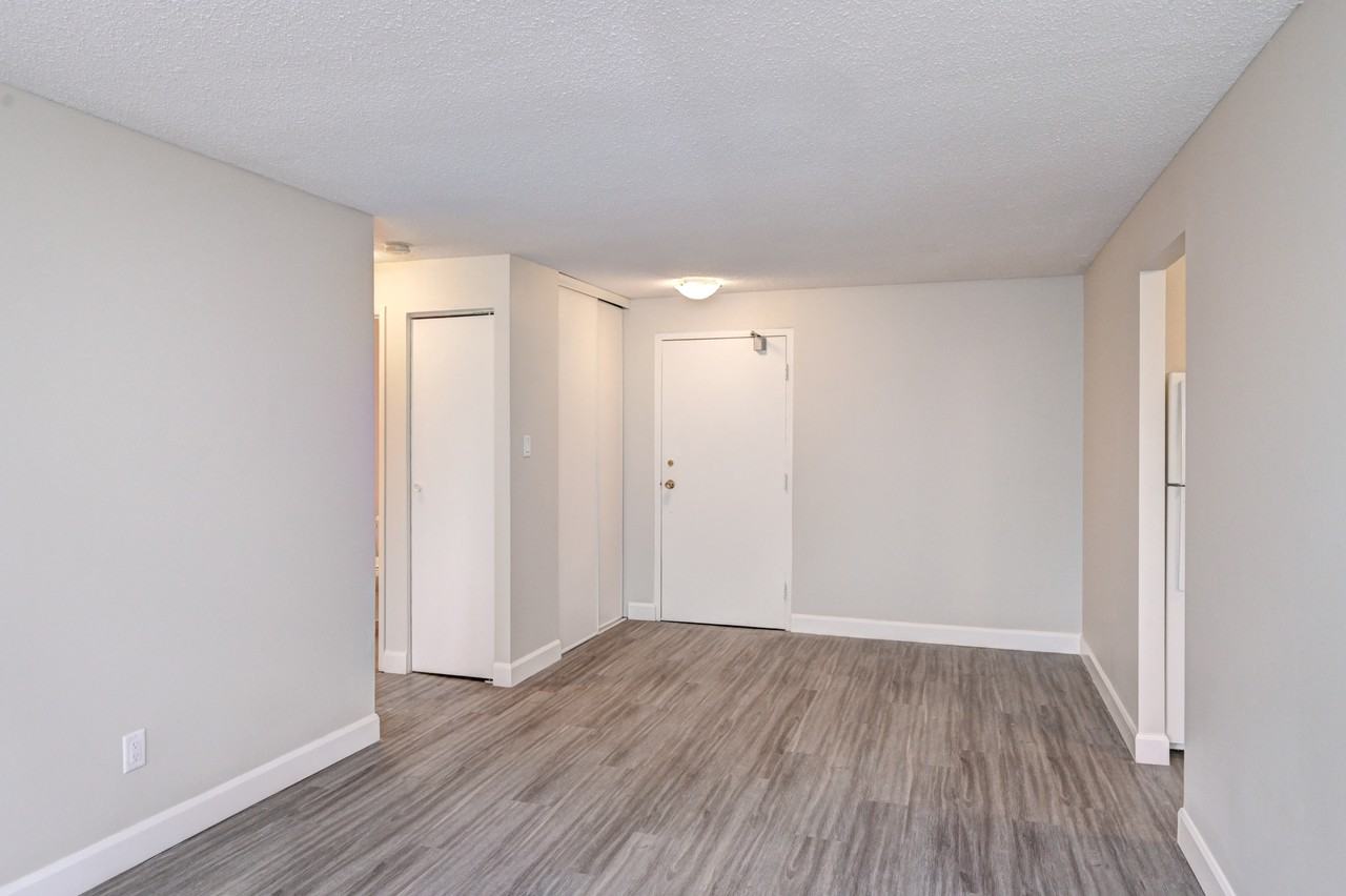 Belsyde Avenue Apartments - Photo 3 of 23