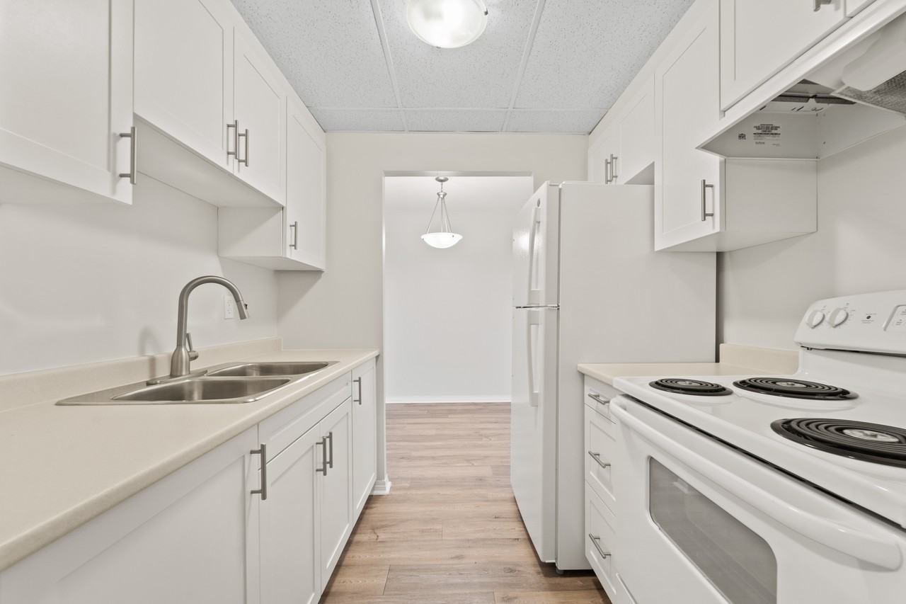 Anchorage Apartments - Photo 6 of 24