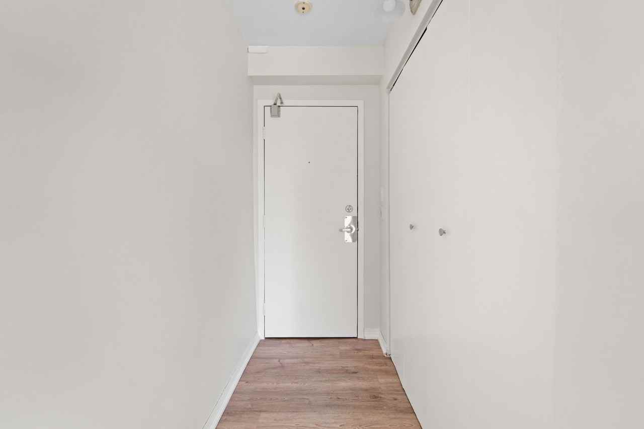 Sandwich Tower Apartments - Photo 6 of 22