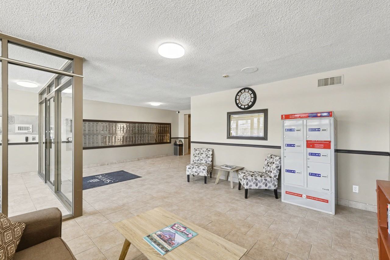 Mapleview Manor Apartments - Photo 5 of 30