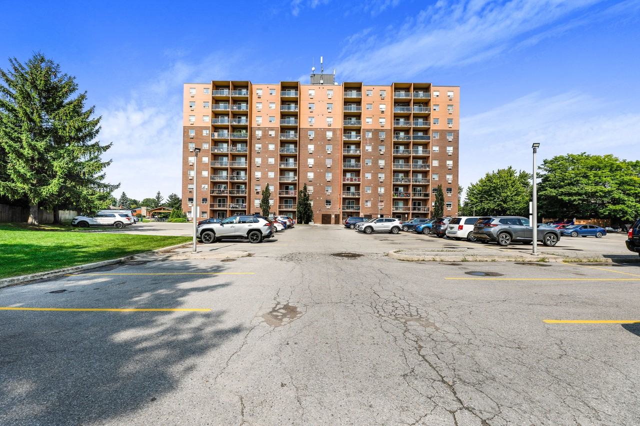 Confederation Place Apartments - Photo 4 of 26