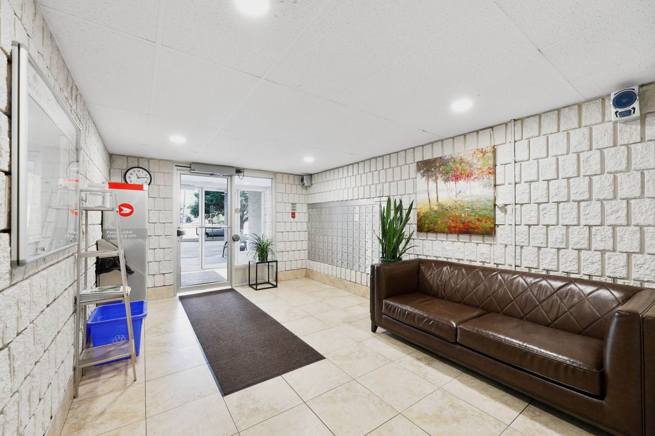 Confederation Place Apartments - Photo 5 of 26