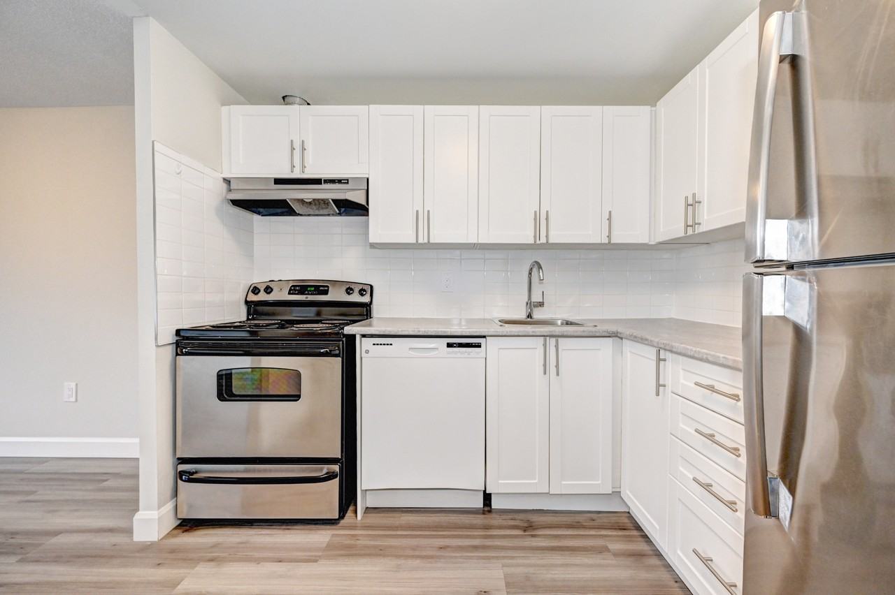 Grand Central Place Apartments - Photo 7 of 27