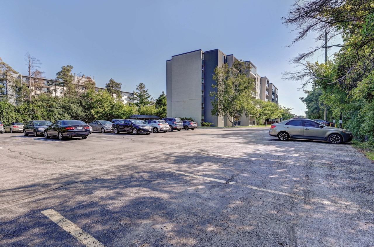 Somerset Place Apartments - Photo 5 of 30