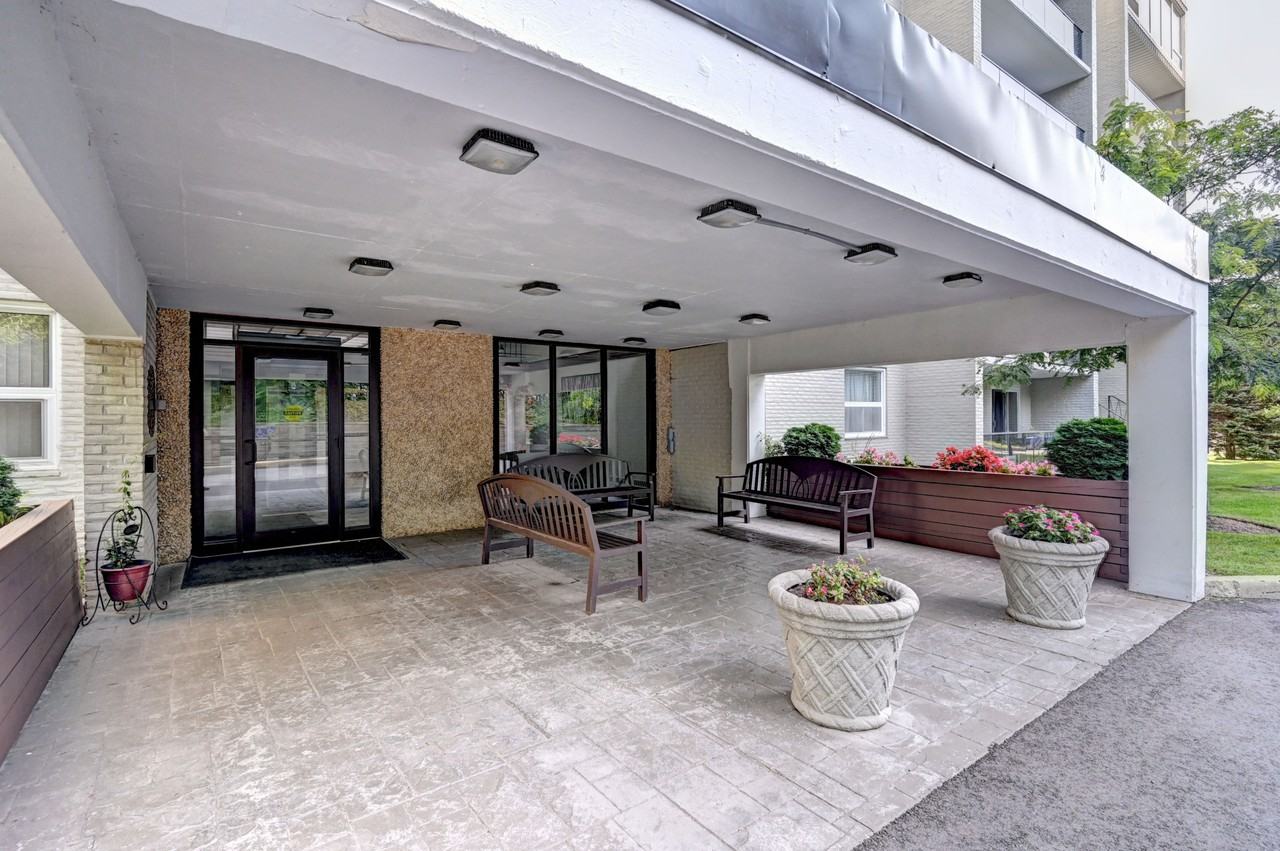 Somerset Place Apartments - Photo 7 of 30