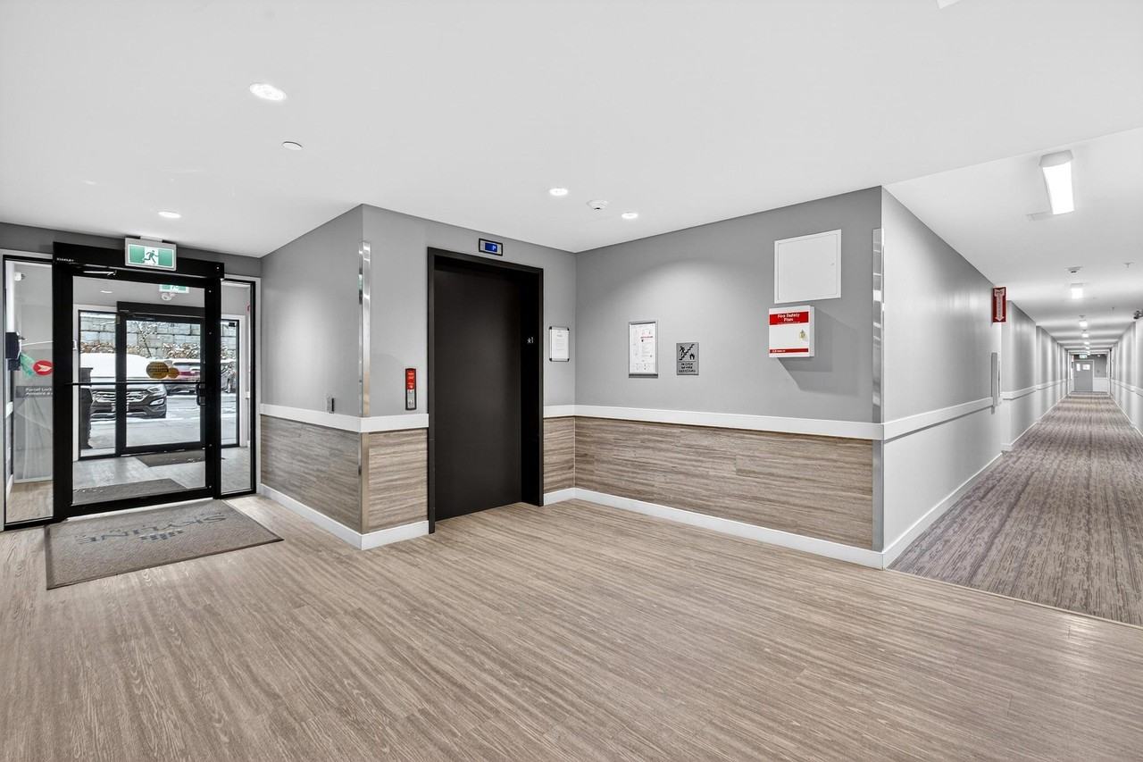 Creekview Heights Apartments - Photo 6 of 25