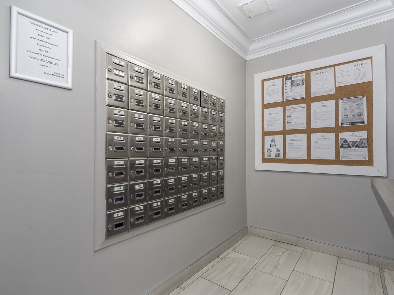 Claire Oak Apartments - Photo 5 of 25