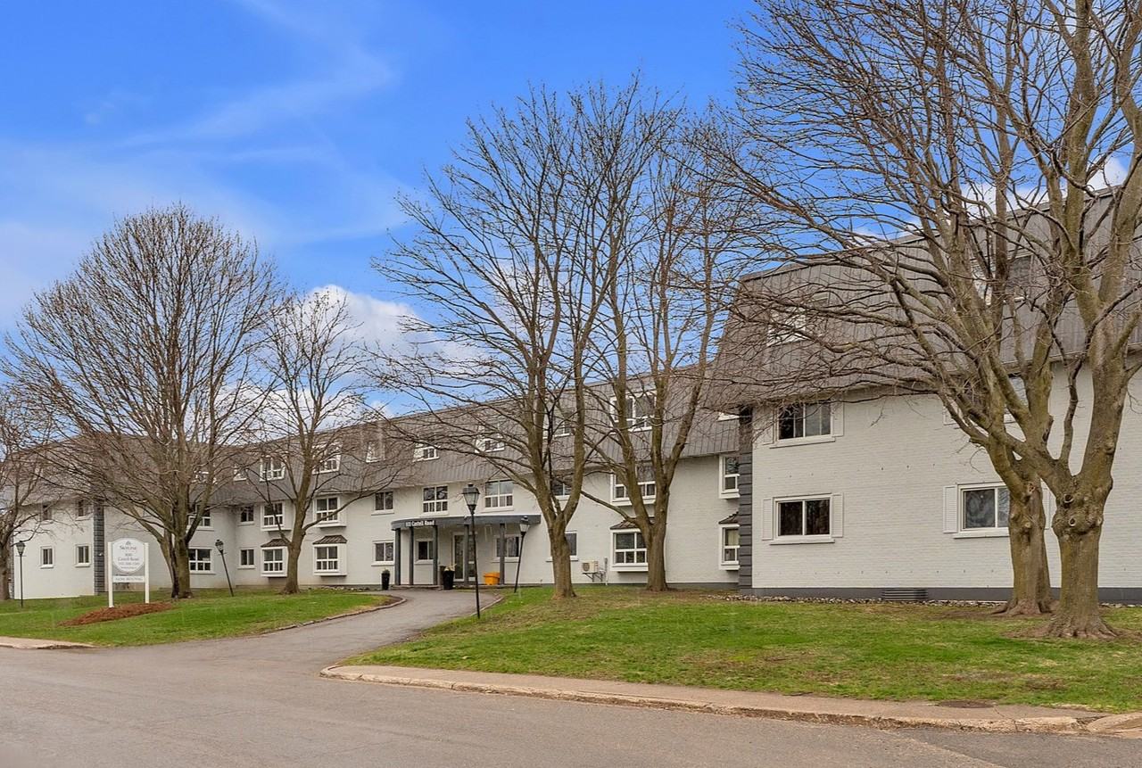 Frontenac Arms Apartments - Photo 2 of 22