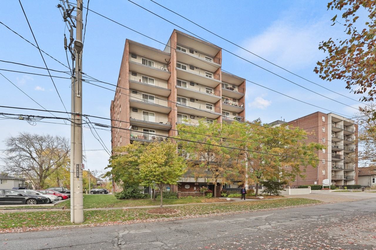 Da Vinci Tower and Mildon Tower Apartments - Photo 3 of 24