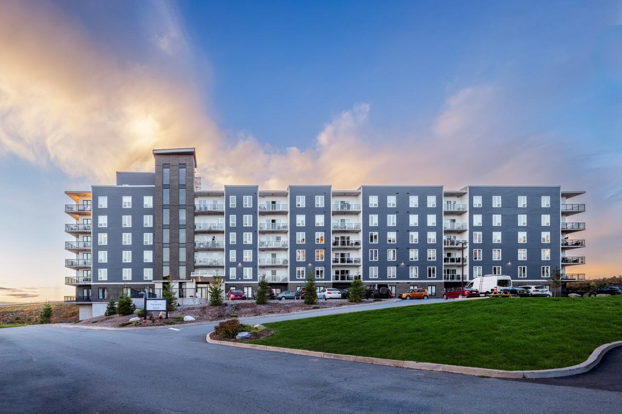 The Ashton Apartments - Photo 2 of 19