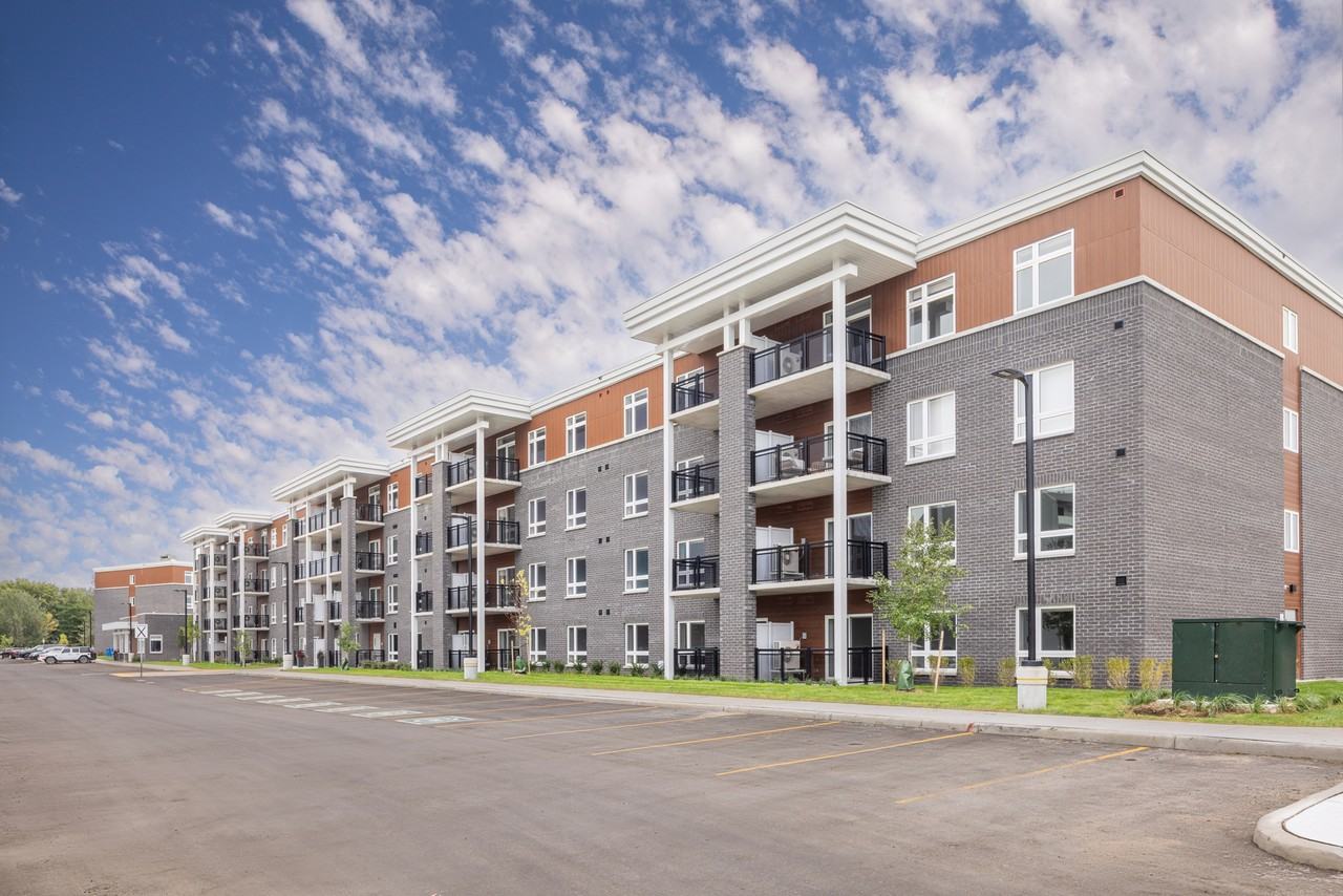 Southfield Green Apartments - Photo 3 of 27