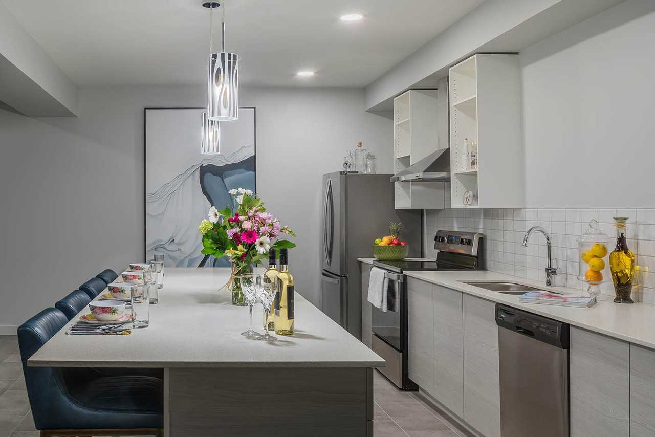 Carrington View Apartments - Photo 7 of 23