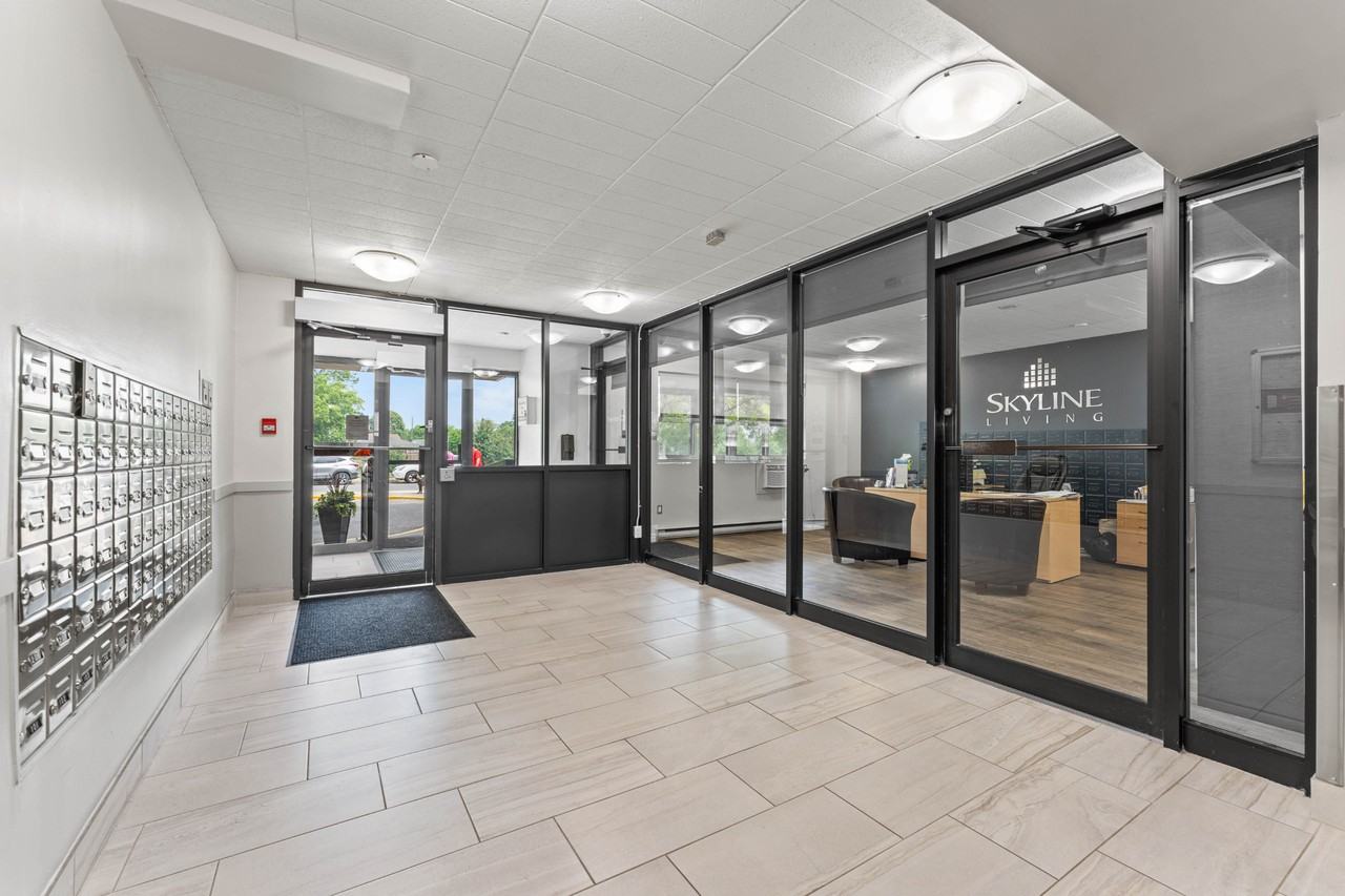 The Graham Bell Apartments - Photo 3 of 24