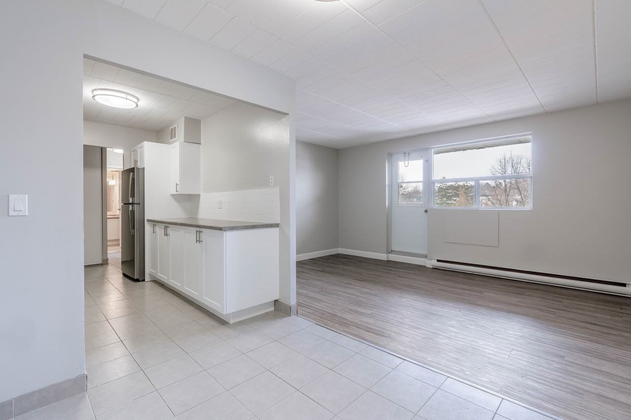 The Graham Bell Apartments - Photo 7 of 24