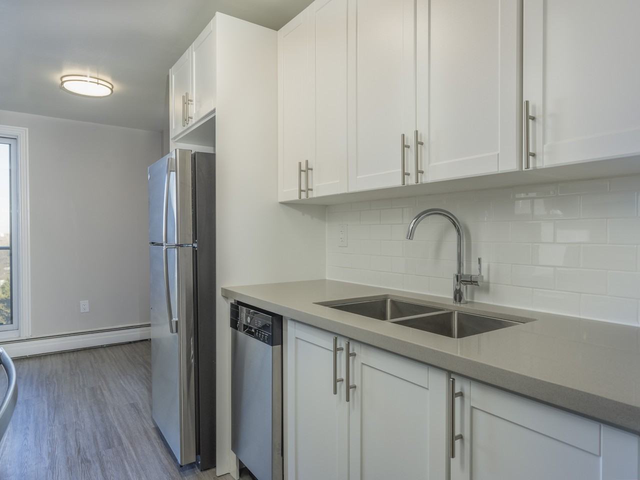 Garden Vista Apartments - Photo 6 of 25