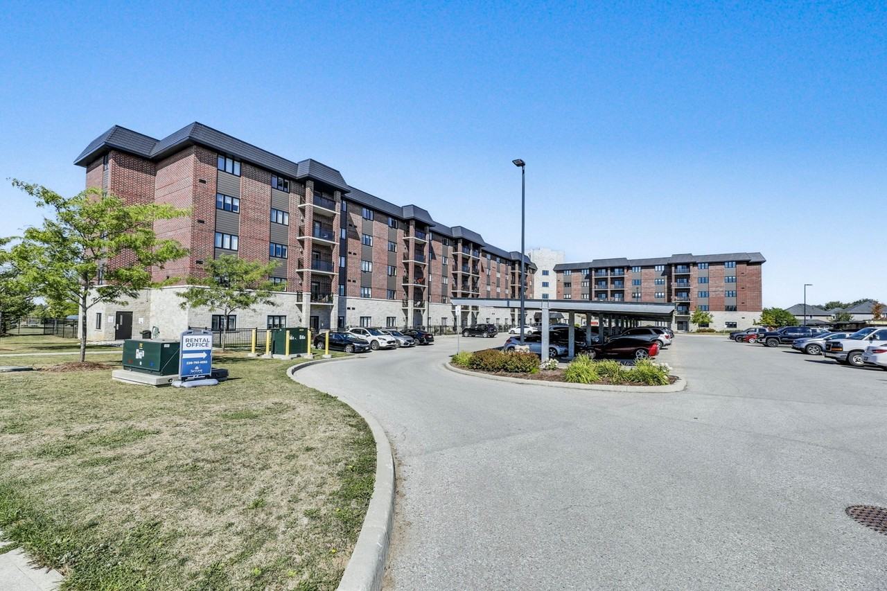 The Greens of Sally Creek Apartments - Photo 3 of 30